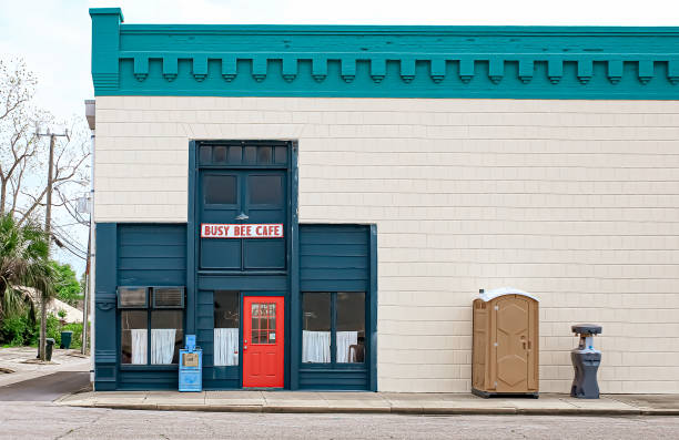 Best Portable restroom trailer rental  in Oregon, OH